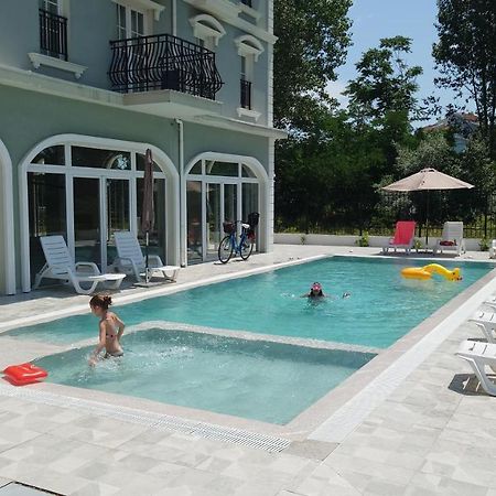 Aparthotel Riverside Vip Аpartments Sluneční pobřeží Exteriér fotografie