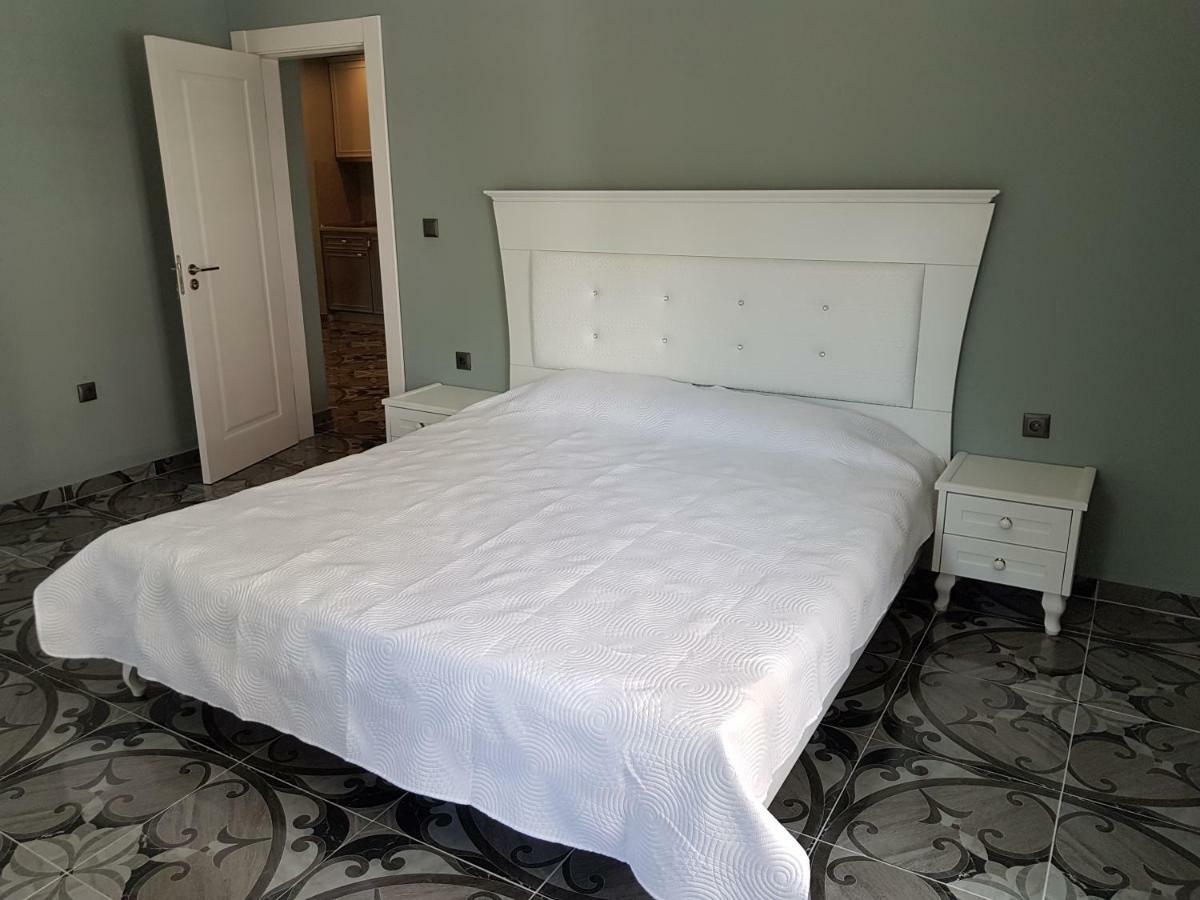 Aparthotel Riverside Vip Аpartments Sluneční pobřeží Exteriér fotografie
